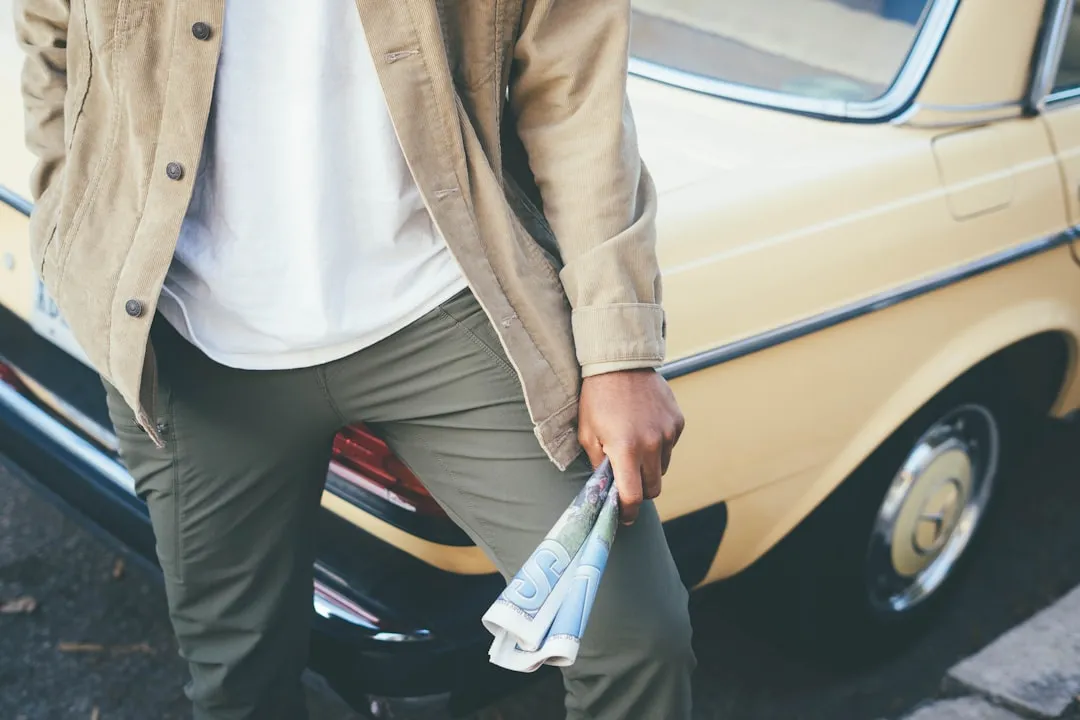 Camisa masculina manga longa cinza e preta