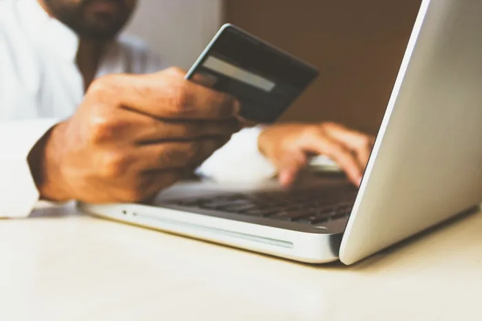 Virtual Cards for Safe Online Shopping